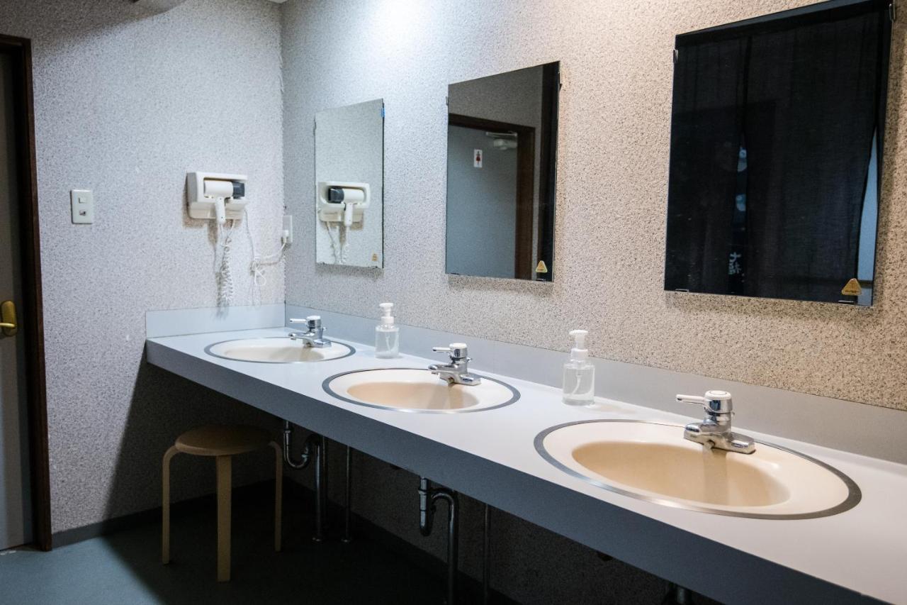Absolute Niseko Lodge Hirafu Экстерьер фото