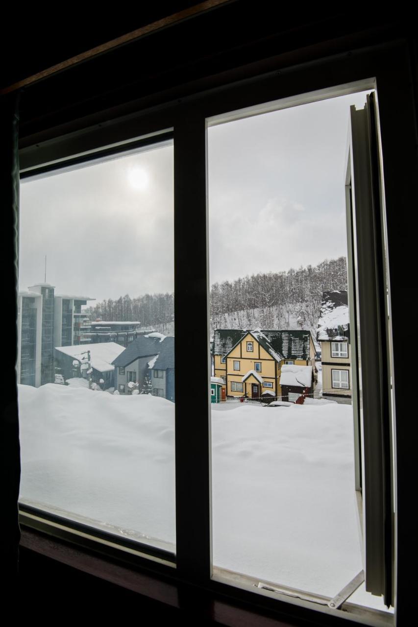 Absolute Niseko Lodge Hirafu Экстерьер фото